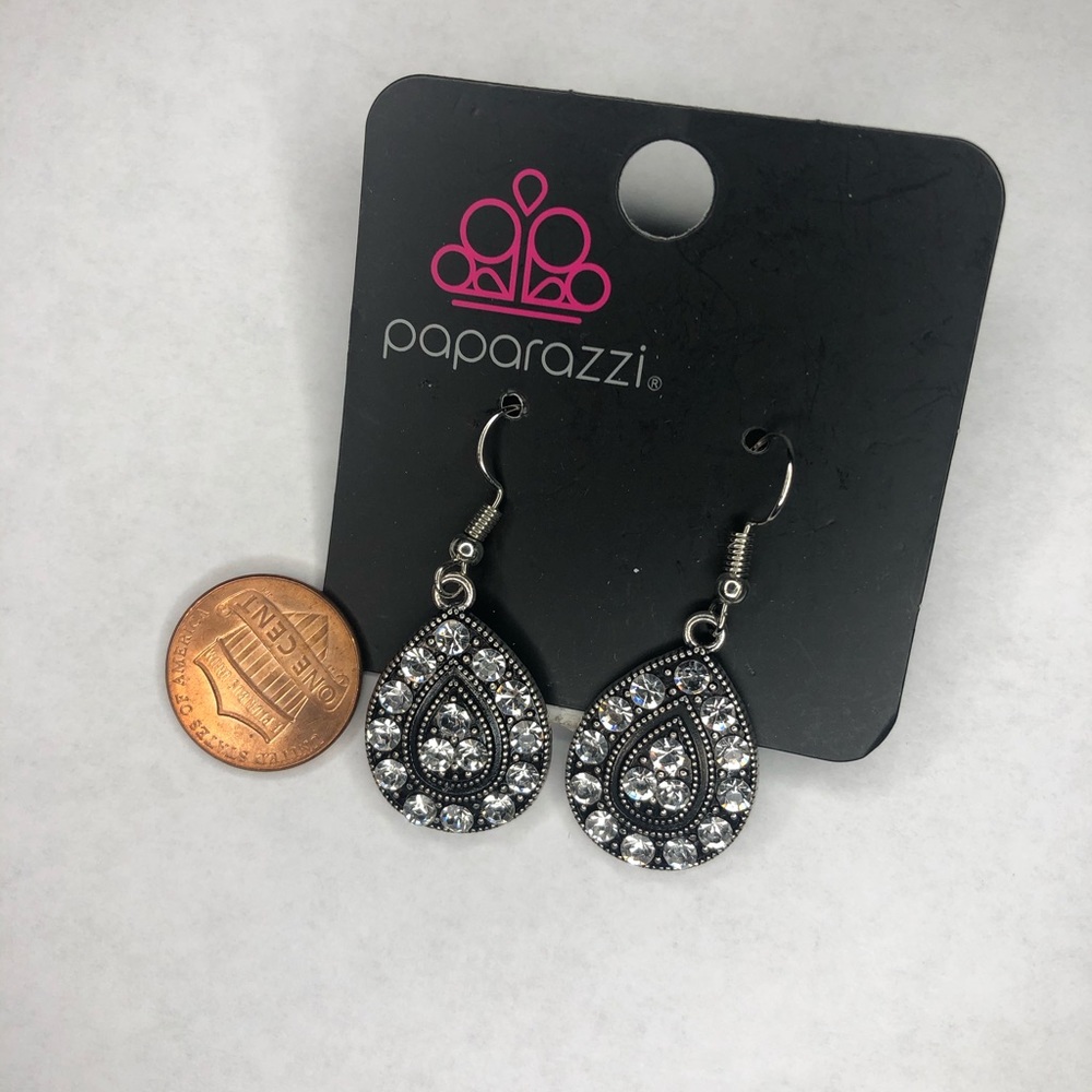 Paparazzi earrings - Picture 3 of 3